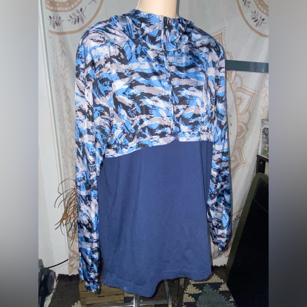 Under Armour Womens Blue Nylon Camo Print Contrast Long Sleeve Zip Hoodie Sz L